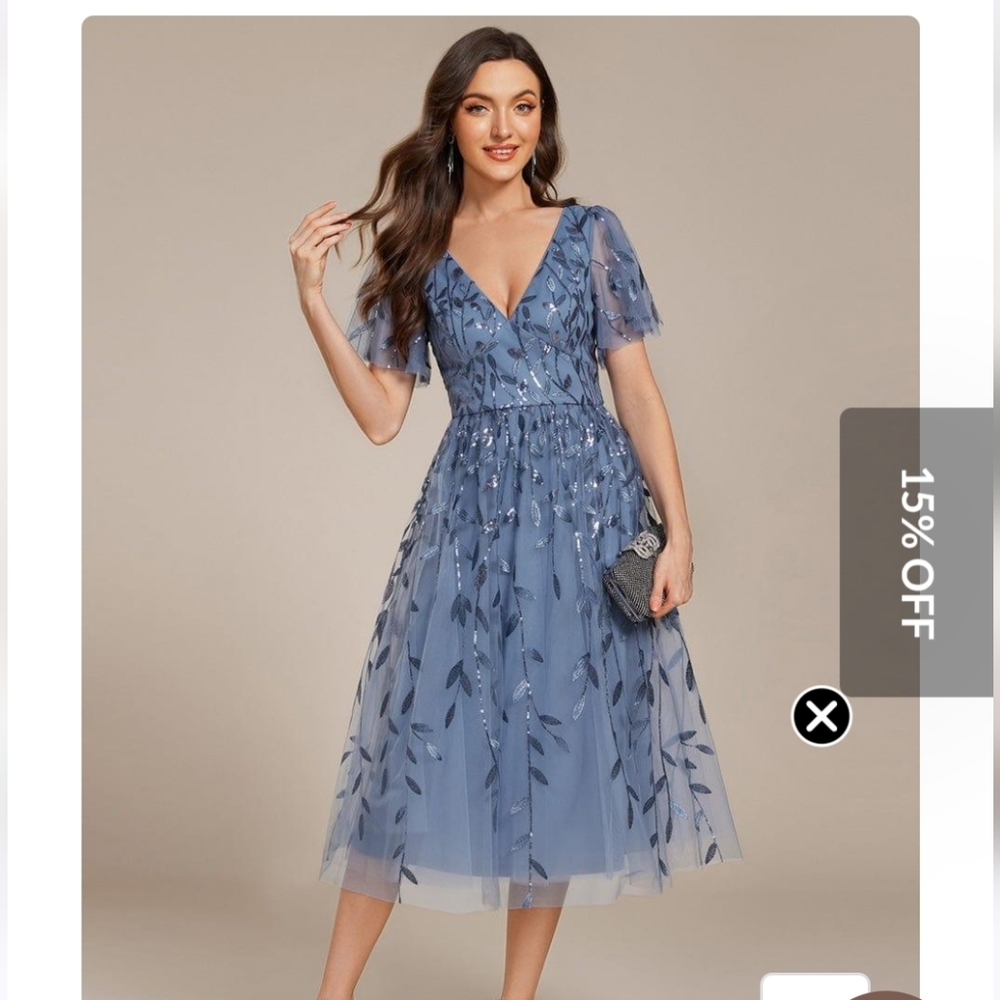 Charming Leaf Pattern Dress in Dusty Blue
